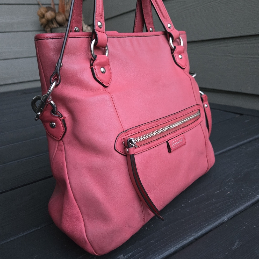 Coach Daisy Leather Mia Convertible Bag - Picture 10 of 12